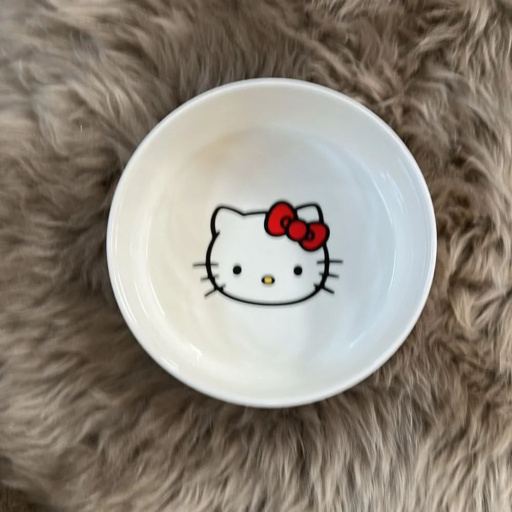 Hello Kitty Pet Bowl